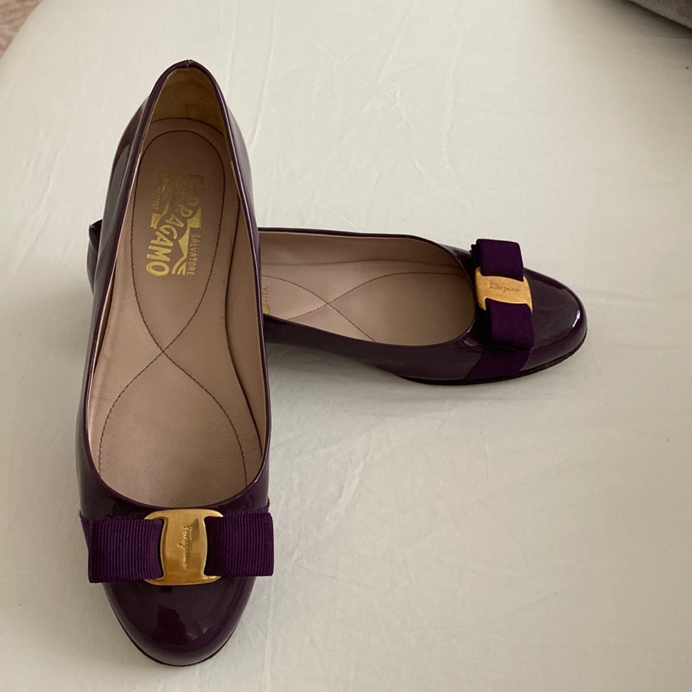 Salvatore Ferragamo flats